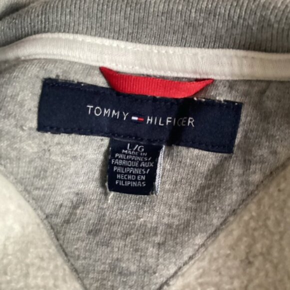 Older Tommy Hilfiger Mens large ITALIA full zip sweatshirt great condition - Picture 9 of 14